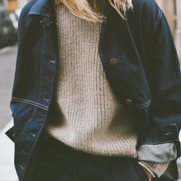 Ozma of California Elia Crew in Brush - Picture 4 of 8